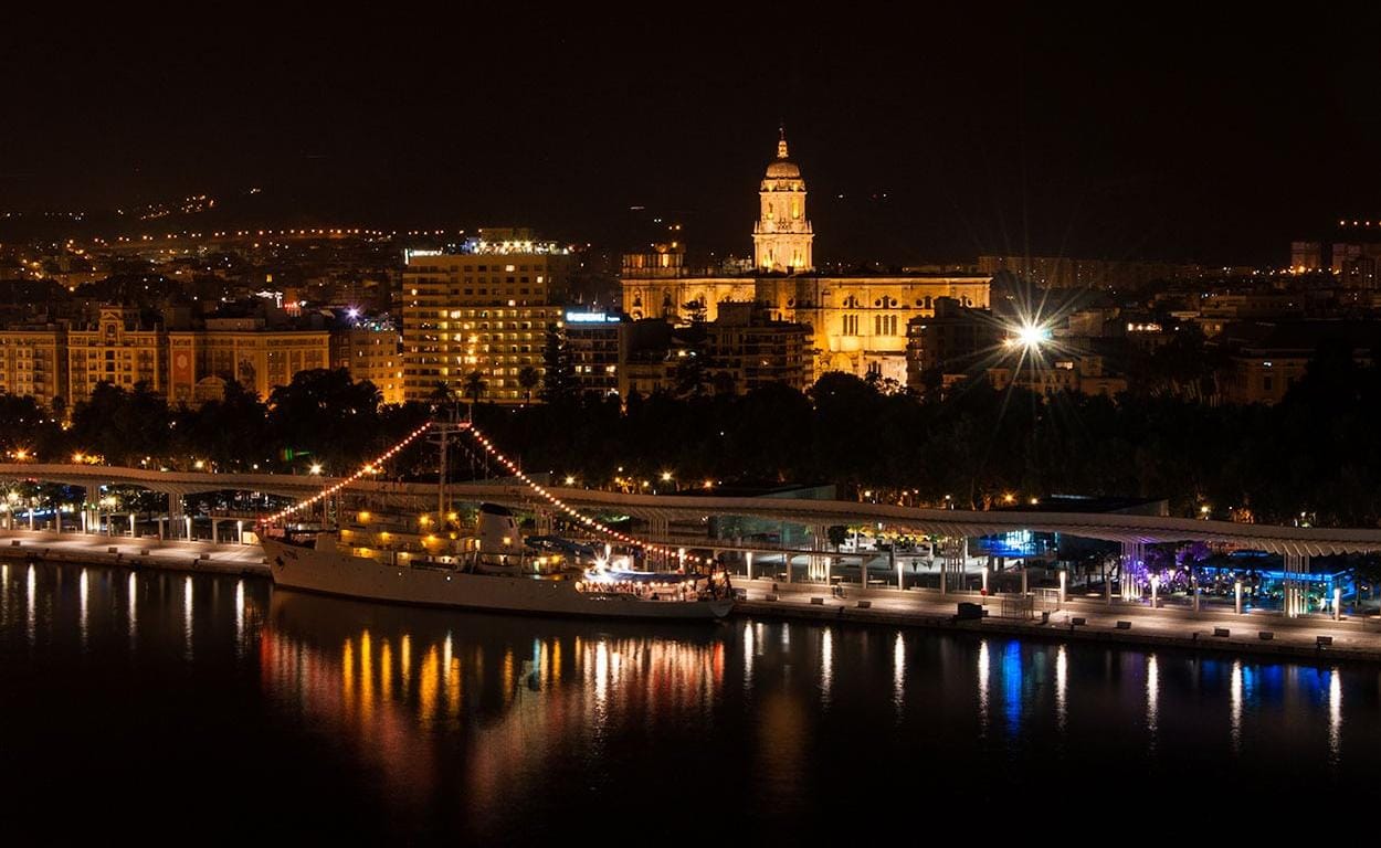 Avistamiento de estrellas en catamarán