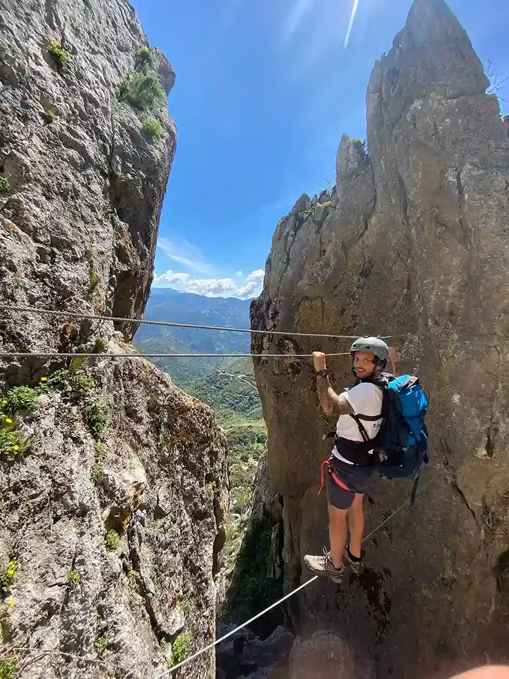 Via ferrata Benalauría