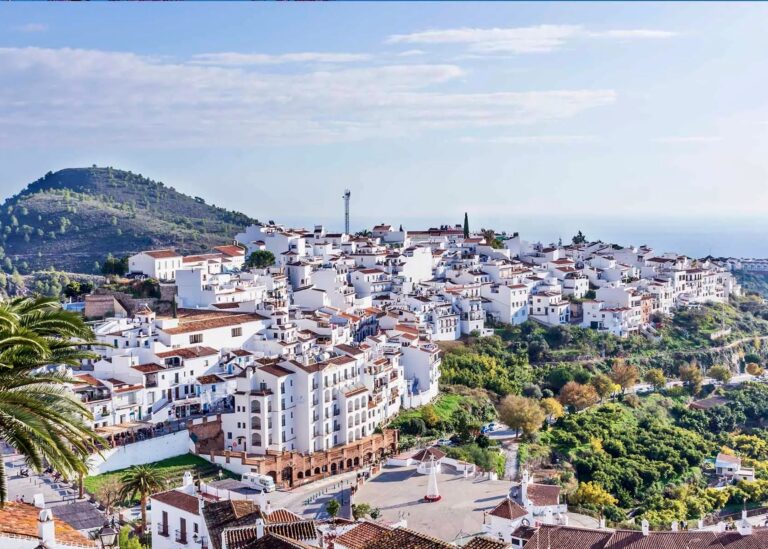 Tour a Nerja y Frigiliana